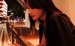 jia lissa on the sofa